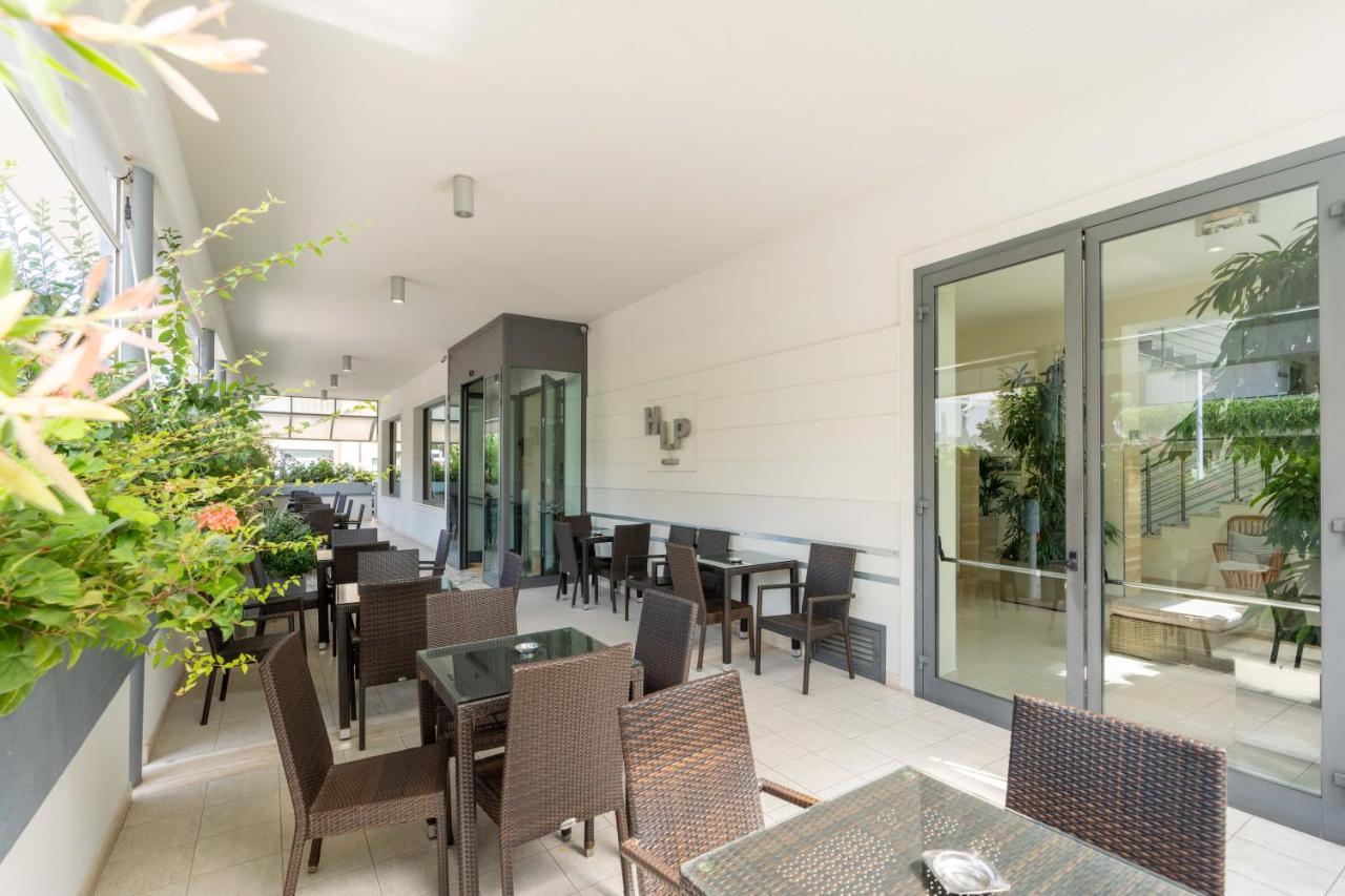 Hotel La Pineta Пинето Екстериор снимка