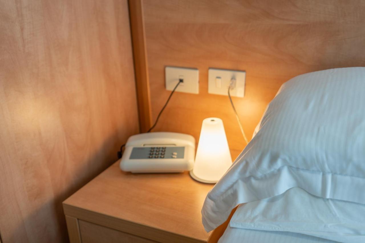 Hotel La Pineta Пинето Екстериор снимка